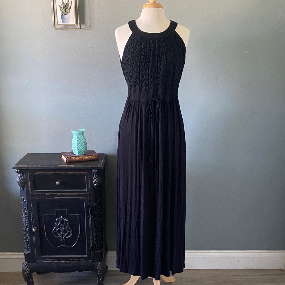 Dana Buchman Black Crochet Halter Maxi Dress party event vacation